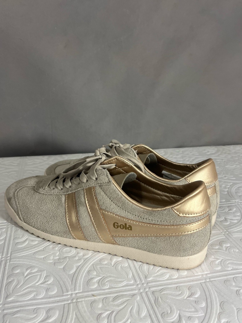 Gola Classics Women’s Bullet Pearl Sneakers Retro low top Suede beige gold 8.5 - Picture 8 of 14